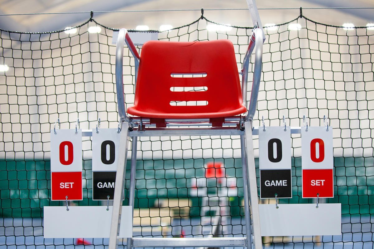 ghế trọng tài quần vợt Điểm Tính Game Tennis Đơn Đôi | Học Viện VNTA
